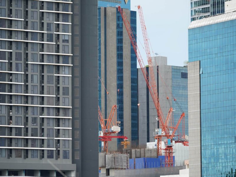 construction-with-construction-cranes-1.jpg